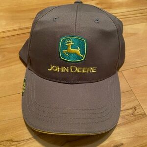 John Deere 2006 cap